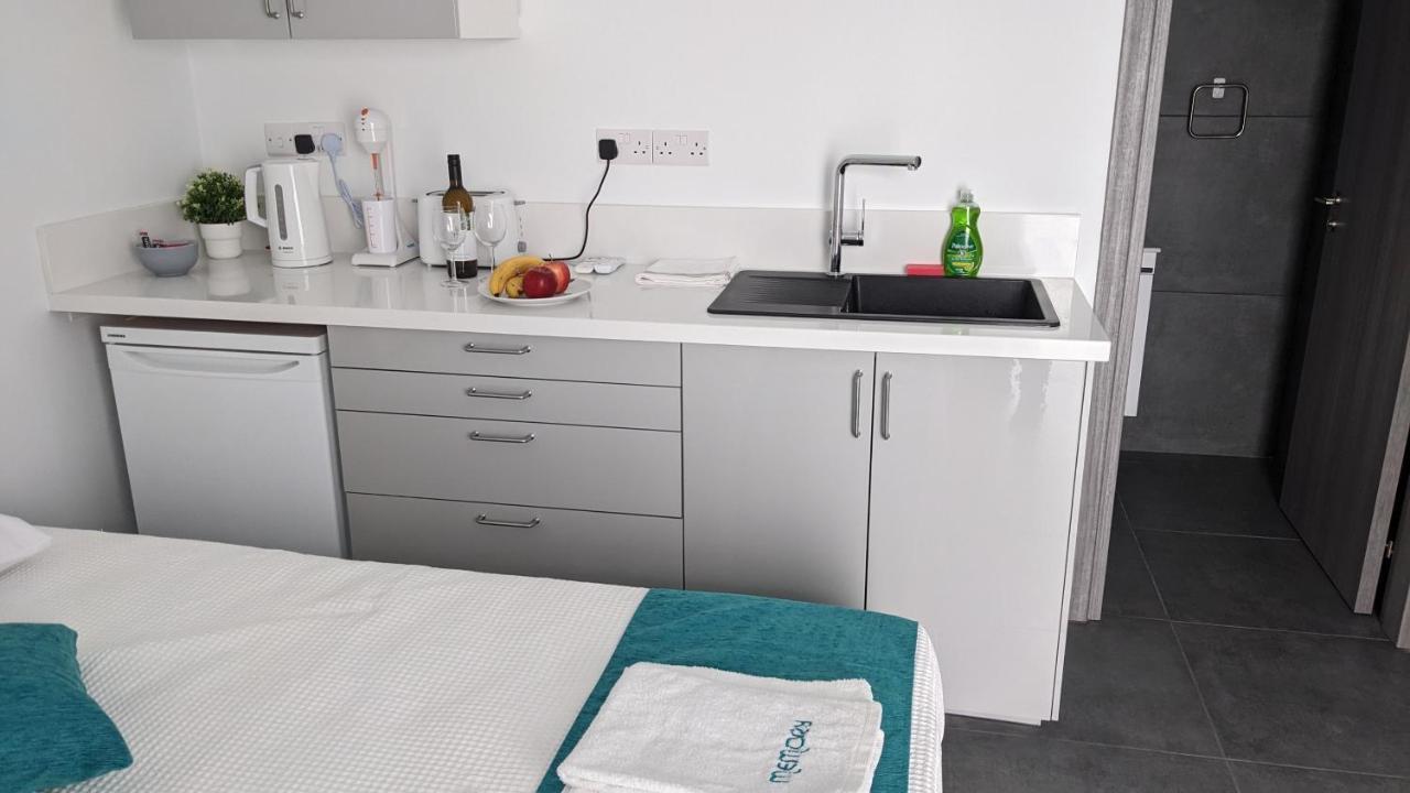 Memory Apartments Aya Napa Dış mekan fotoğraf
