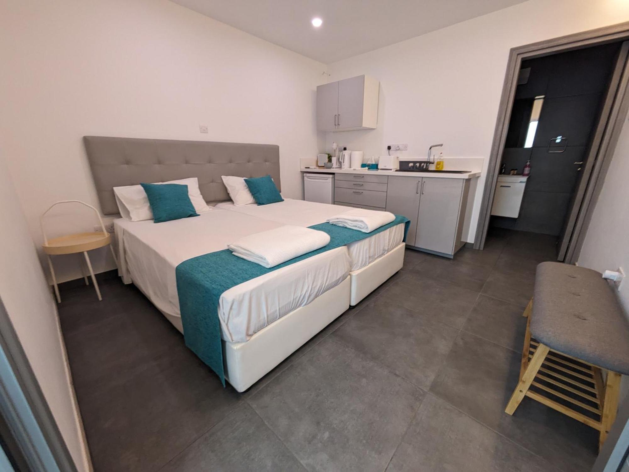 Memory Apartments Aya Napa Dış mekan fotoğraf