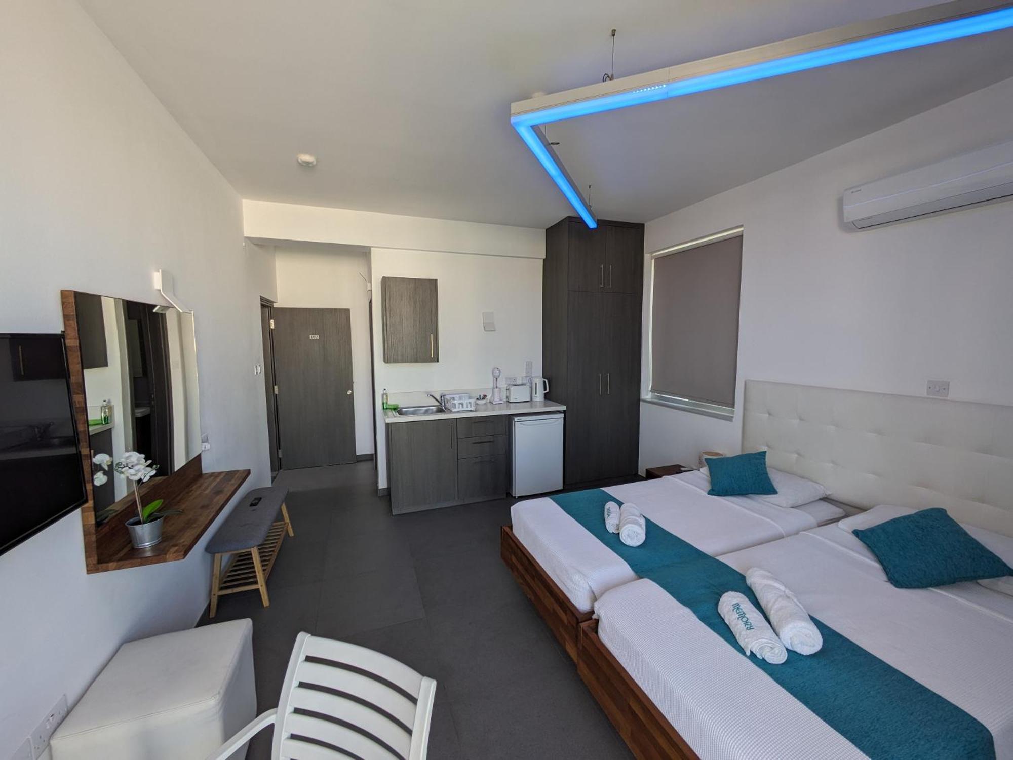 Memory Apartments Aya Napa Dış mekan fotoğraf